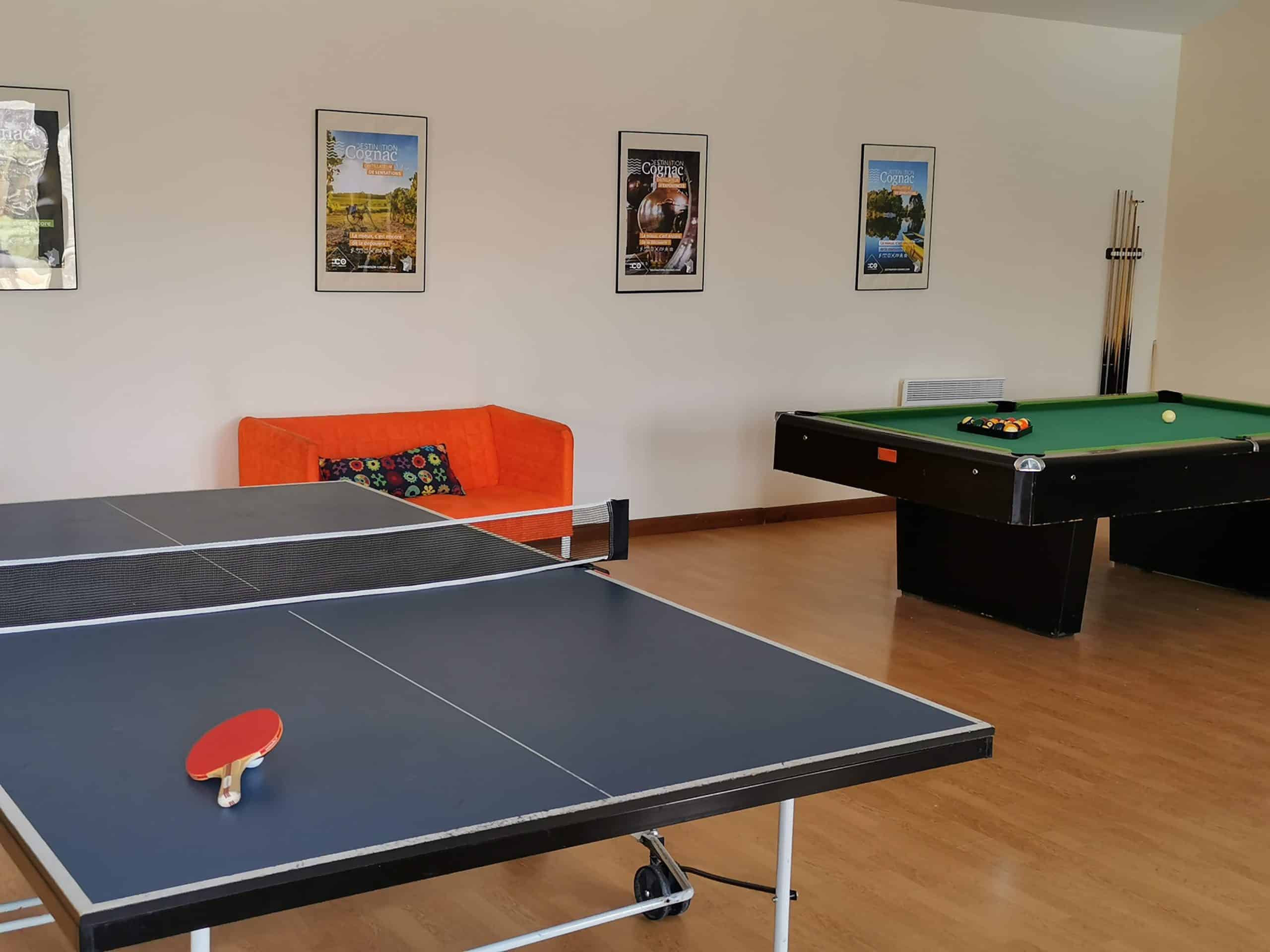 Indoor games room for families and groups in Charente gîte estate